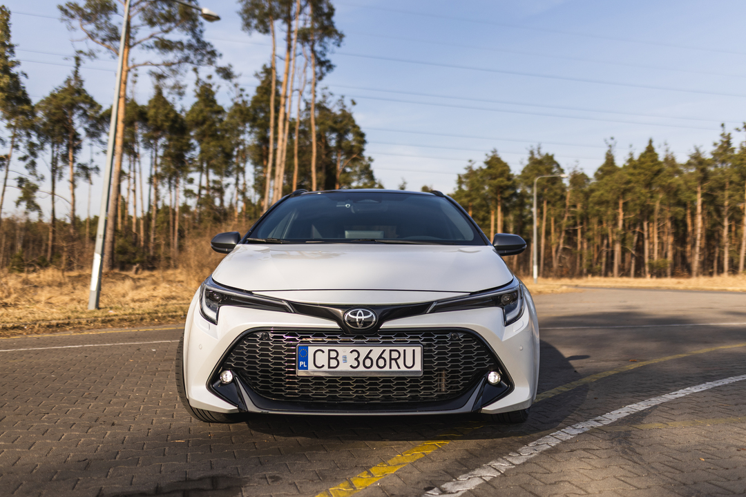 Toyota Corolla 2 (1)